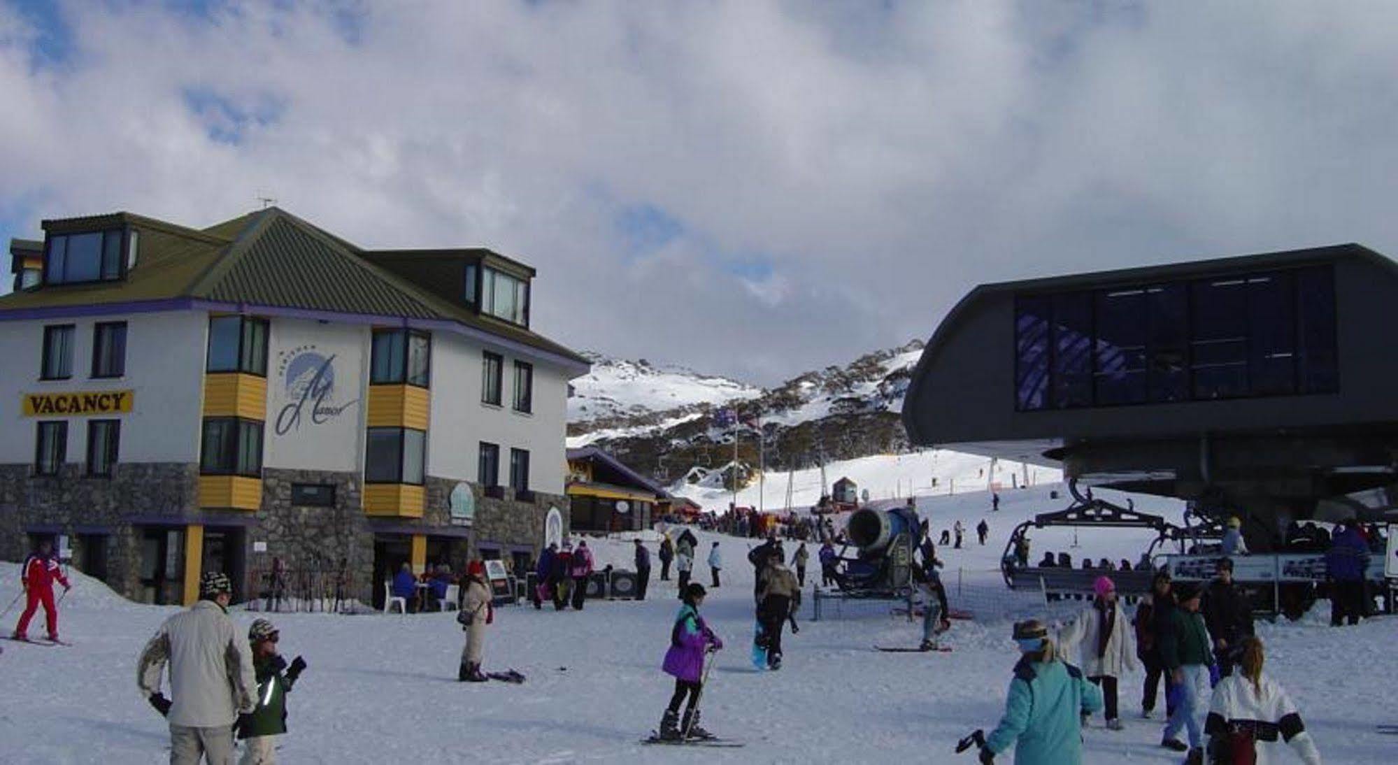 Perisher Manor Hotel Perisher Valley Eksteriør bilde